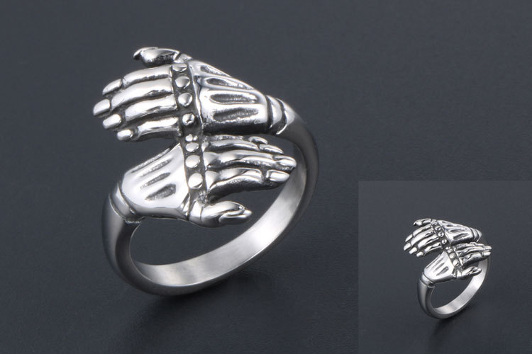 Unisex Punk Personality Skull Hand Steel Ring for Men and Women (2)